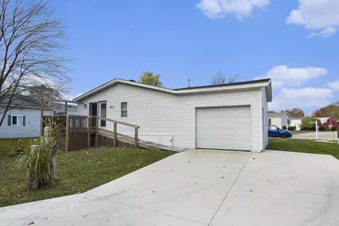 6673 Pamela Ct, Kalamazoo, MI 49009