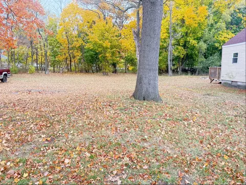 2846 Continental St, Norton Shores, MI 49444