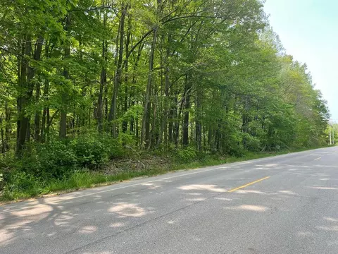 01 63rd St #D, Saugatuck, MI 49453
