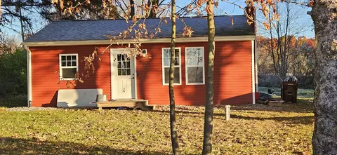 483 Hamilton Rd, Battle Creek, MI 49017