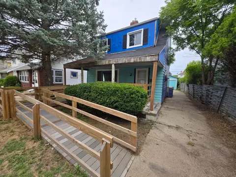 859 Lake Michigan Dr NW, Grand Rapids, MI 49504