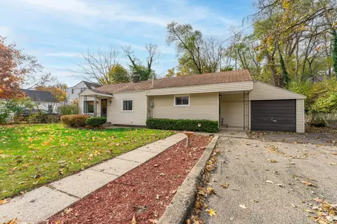 3426 Ash St, Kalamazoo, MI 49001