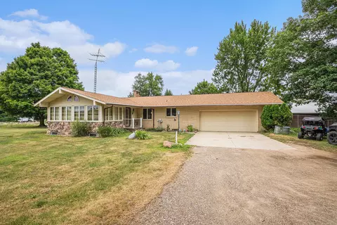 7349 E Main St, Eau Claire, MI 49111 photo 3