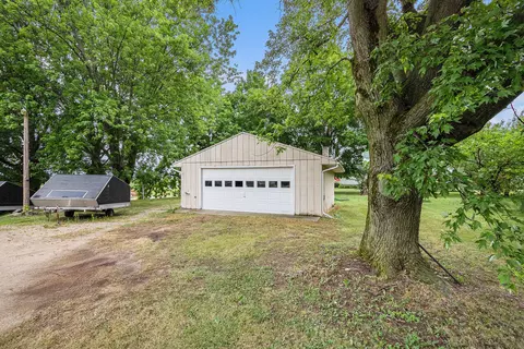 7349 E Main St, Eau Claire, MI 49111 photo 29