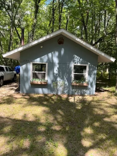 2104 E 88th St, Bitely, MI 49309