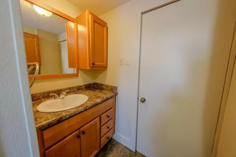 808 Clinton St, Marshall, MI 49068 photo 14