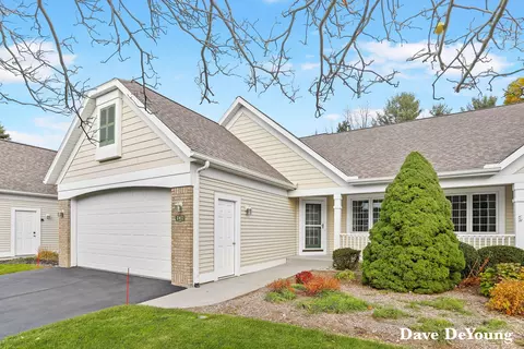 347 Timberlake E, Holland, MI 49424