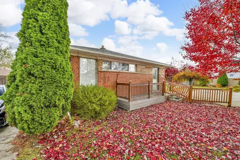 5725 Polk St, Dearborn Heights, MI 48125