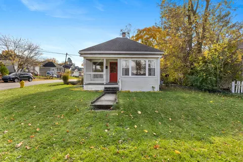 536 Wright St NE, Grand Rapids, MI 49505