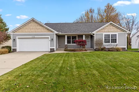 4178 Piute Dr SW, Grandville, MI 49418