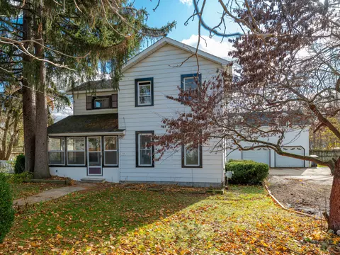 8876 E D Ave, Richland, MI 49083
