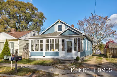 746 Lyman Ave, Muskegon, MI 49441