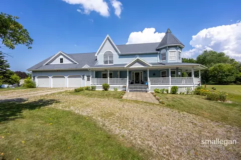 3770 Bender Rd, Middleville, MI 49333