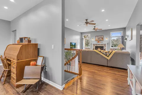 3846 Nelson Dr, Jackson, MI 49203 photo 8