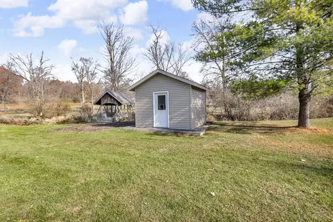 3846 Nelson Dr, Jackson, MI 49203 photo 5