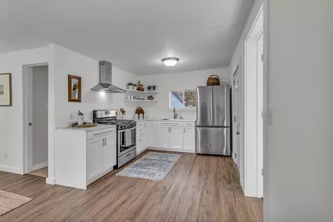 323 Sycamore St, Jackson, MI 49202 photo 12