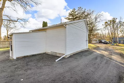 323 Sycamore St, Jackson, MI 49202 photo 29