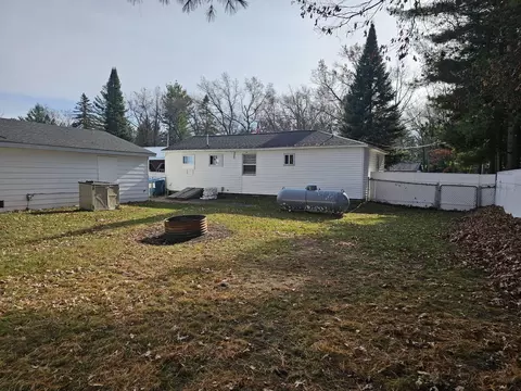 6361 Robin Dr, Harrison, MI 48625 photo 23