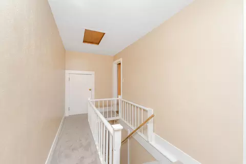 Entry Way - 54516 Silver St, Mendon, MI 49072 photo 1 of 2