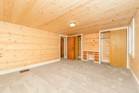 Bedroom - 54516 Silver St, Mendon, MI 49072 photo 4 of 4