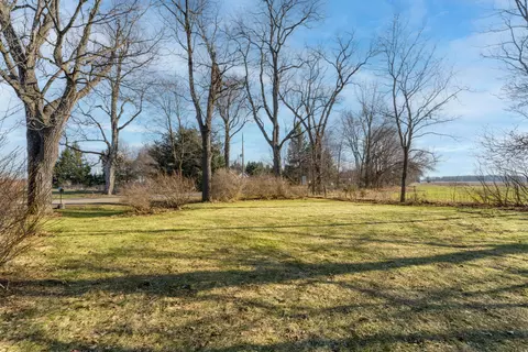 Exterior - 54516 Silver St, Mendon, MI 49072 photo 1 of 8