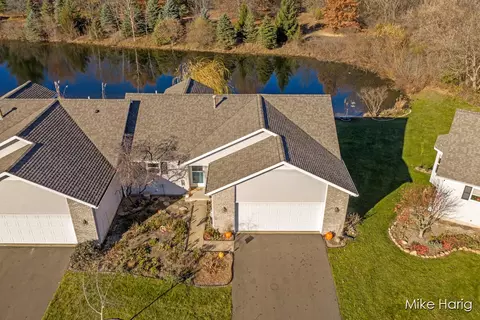 1493 Dexter Dr SW #34, Byron Center, MI 49315