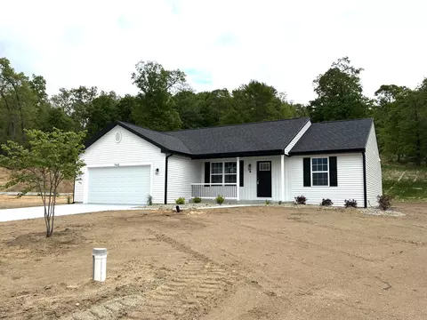 7642 Cinnamon Woods Trl, Kalamazoo, MI 49004