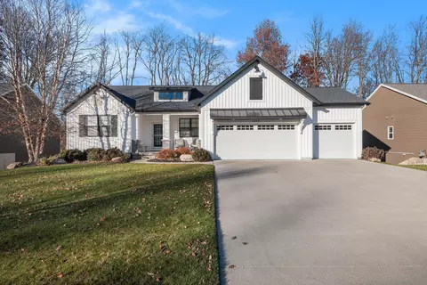 4219 Unity Dr #53, Hudsonville, MI 49426