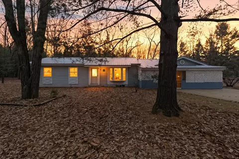 2430 Indian Trl, Evart, MI 49631