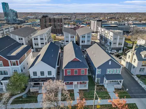 629 Fairview Ave NE #2, Grand Rapids, MI 49503