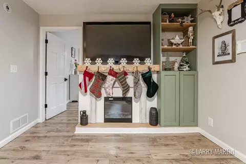 331 E Morrell St, Otsego, MI 49078 photo 9