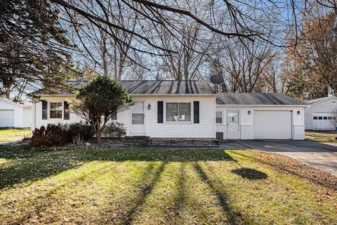2904 Glenhaven Ave, Kalamazoo, MI 49004