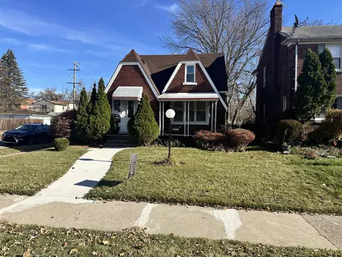 15382 Robson St, Detroit, MI 48227