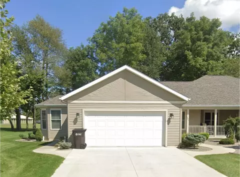 151 Oakwood Dr, Coldwater, MI 49036