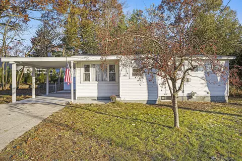2962 Riverview Ave, Muskegon, MI 49445