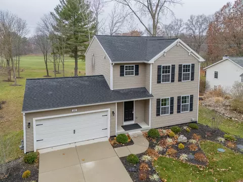 282 Doster Rd, Plainwell, MI 49080