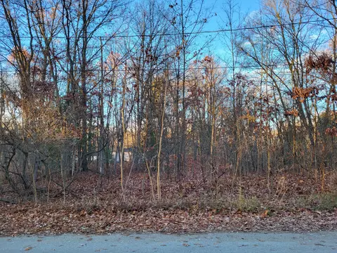 186 Vernon Ave, Muskegon, MI 49445