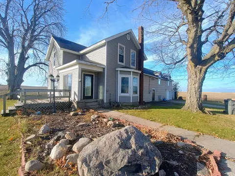 2924 W Van Buren Rd, Hart, MI 49420