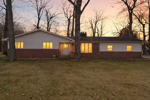 1172 Rustic Hills Dr, Union City, MI 49094