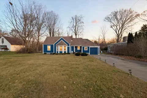28140 Terrence St, Livonia, MI 48154