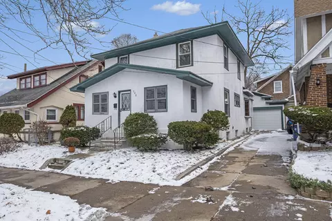 720 Giddings Ave SE, Grand Rapids, MI 49506