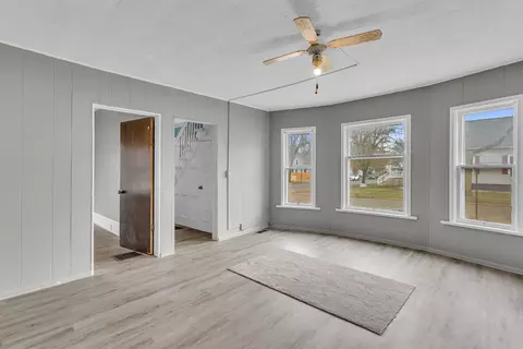 1915 E Ganson St, Jackson, MI 49202 photo 4
