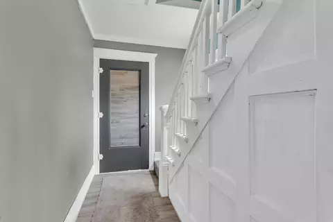 1915 E Ganson St, Jackson, MI 49202 photo 2