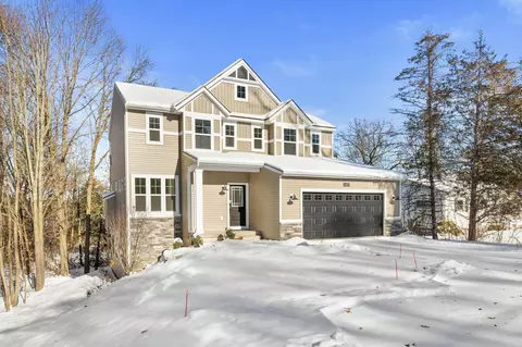 5479 Ada Dr SE, Ada, MI 49301 photo 2