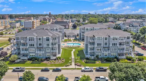 200 S Robert St #58, Ludington, MI 49431