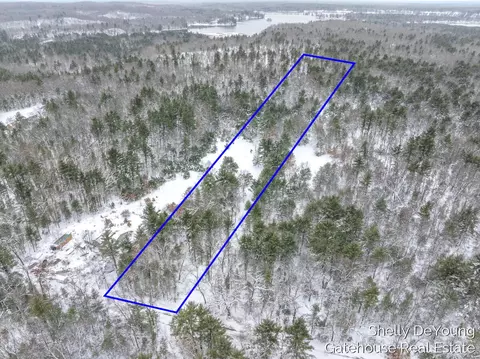 6007 S Cypress Ave, Newaygo, MI 49337