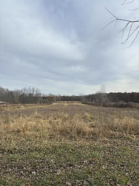 1756 20th St, Allegan, MI 49010