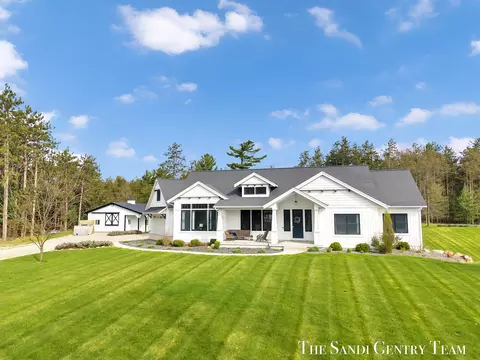 16527 Lake Michigan Dr, West Olive, MI 49460