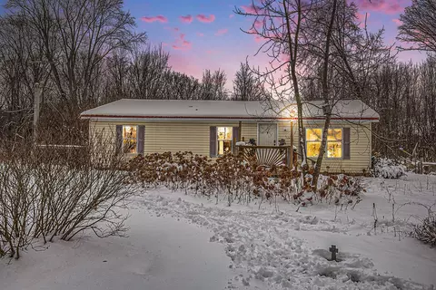 4010 S Brown Rd, Sidney, MI 48885 photo 4
