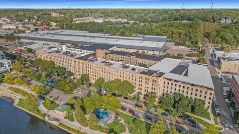 940 Monroe Ave NW #518, Grand Rapids, MI 49503